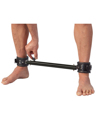 Leather Spreader Bar