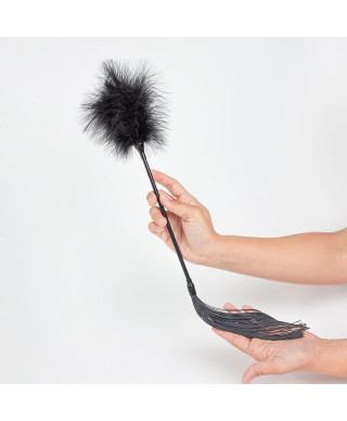 BLACK FEATHER TICKLER WHIP